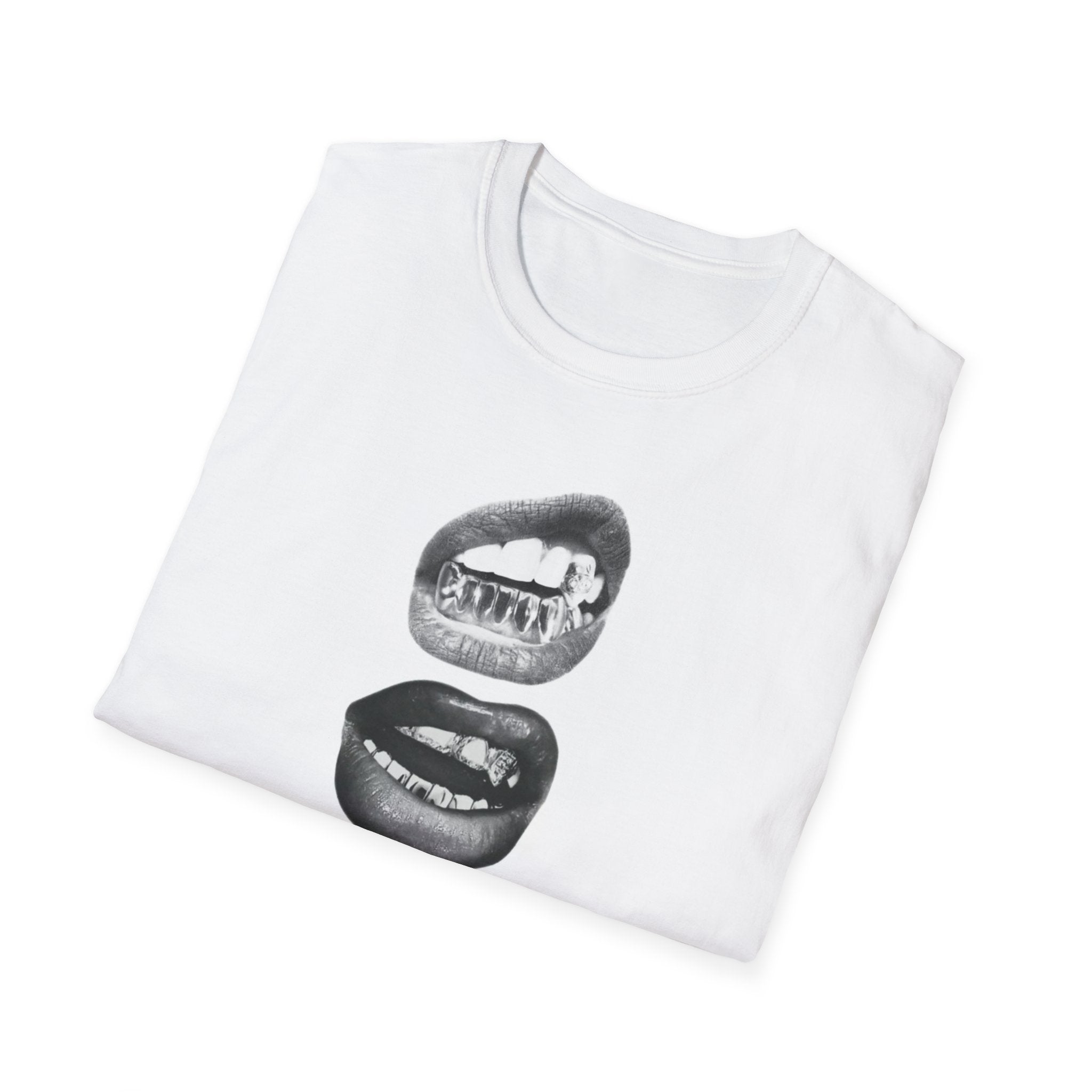 Graphic LipGraphic Tee